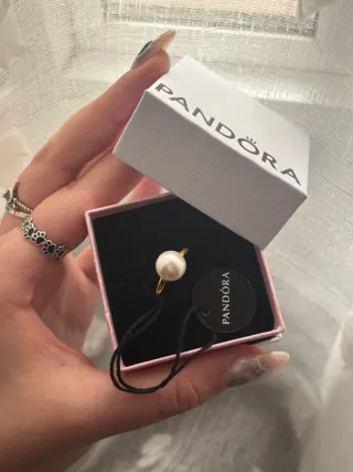Anillo Pandora dorado Perla Blanca
