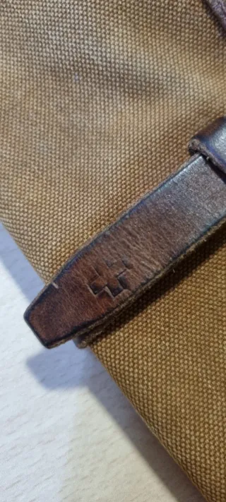 Funda médica WWII F. Gurtner