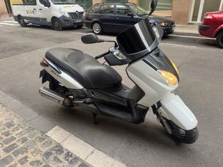 Yamaha Xmax 250 Scooter Automática