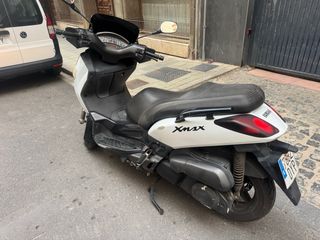 Yamaha Xmax 250 Scooter Automática
