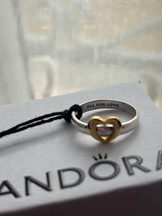 Anillo Pandora plateado Corazón Dorado