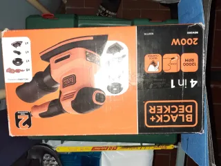 Lijadora Black+Decker 4 en 1