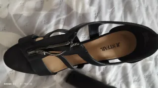 Sandalias JUSTFAB negras con cremallera