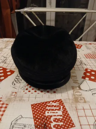 Cappello da pittore nero