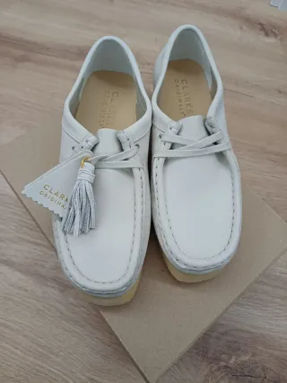 Mocasines Clarks Beige/Blanco Talla 37