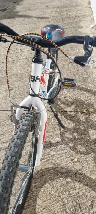 Bicicleta BH California 20 pulgadas Blanca