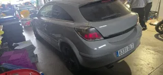 Opel Astra gtc cosme
