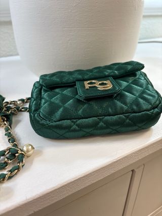 Bolso Purificación García verde perlas