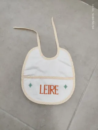 Babero personalizado LEIRE