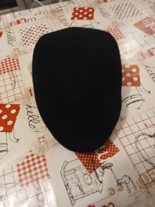 Cappello nero