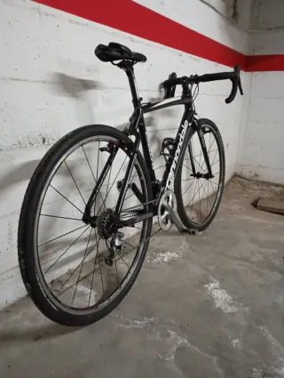 Bicicleta Cannondale Gravel/ Ciclocròs/ Carretera