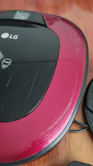 Robot Aspirador LG Hom-Bot Square VR64607LV