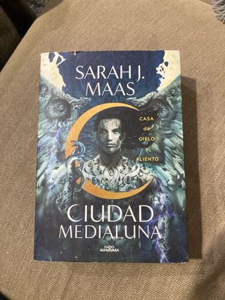 Casa de cielo y aliento (Ciudad Medialuna 2)