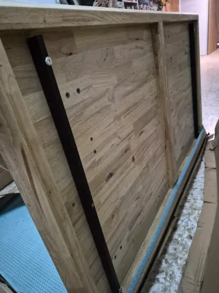 Mesa de madera maciza