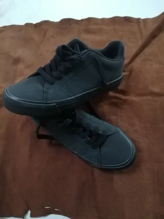 Zapatillas V ty Negras