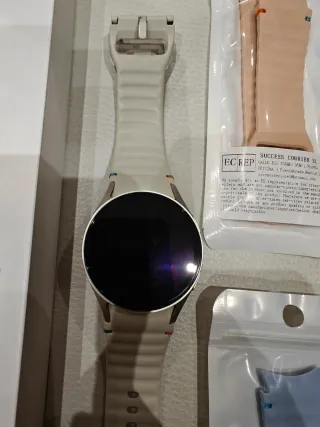 Samsung Galaxy Watch 7 + pulseras