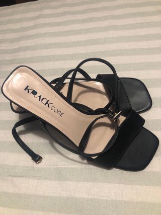 Sandalias Krack Piel Tiras Negras T40