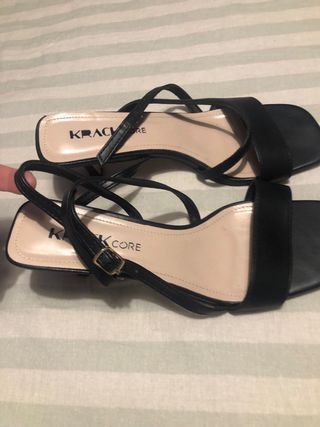 Sandalias Krack Piel Tiras Negras T40