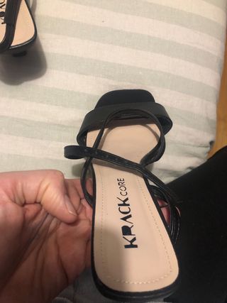 Sandalias Krack Piel Tiras Negras T40