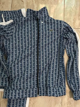 Conjunto deportivo Lacoste nuevo