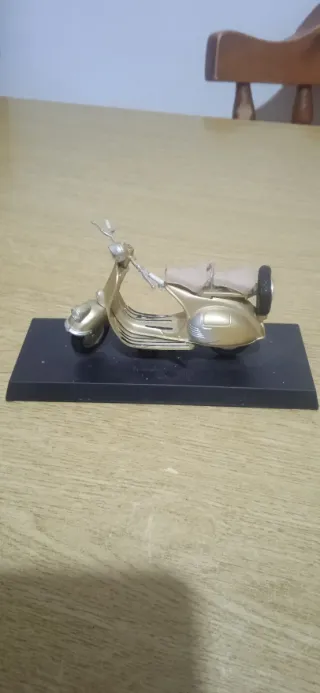 Modellino Vespa Hoffmann Königin 1954