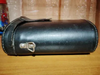 Funda prismáticos cuero antigua