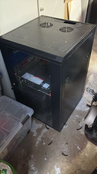 Batería Pylontech US2000C y Rack