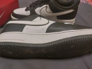 Nike Air Force 1 Zapatillas Negras y Blancas