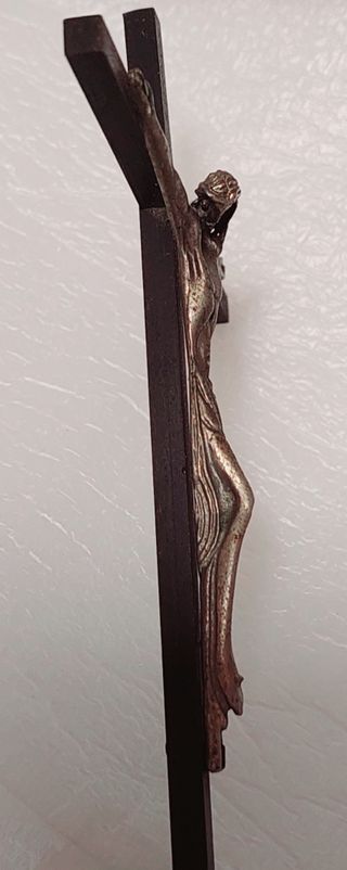 Crucifijo Vintage Años60.Alpaca y base de cuarcita