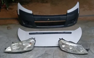 Paragolpes, capó y faros Citroën Jumpy