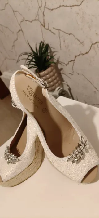 Cuña Esparto Fiesta Elegante