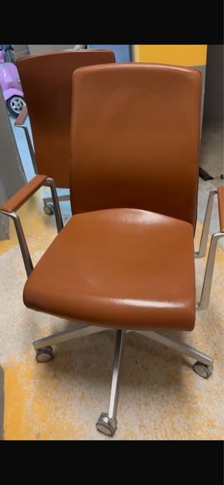 Sillas Muga Akaba Piel Marrón