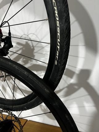 Bici geavel giant revolt