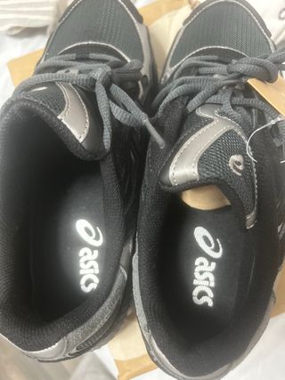 Asics Gel Negras Talla 42.5 Nuevas