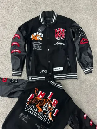 Chaqueta Amiri Varsity Negra Roja