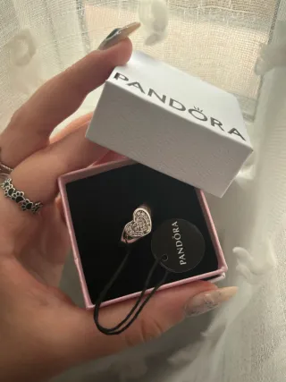 Anillo Pandora Corazón Brillante