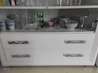 Conjunto Mueble Salón Blanco y tiradores plateados