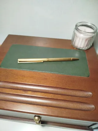 Bolígrafo S.T. Dupont Dorado