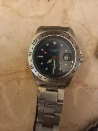 Reloj Madison Negro y Plateado