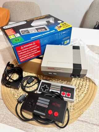 Nintendo Classic Mini NES Consola