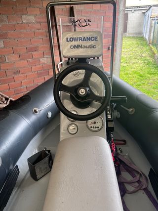 Semirrígida Narwhal 480