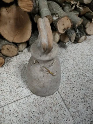 Bebedero antiguo gallinas cerámica