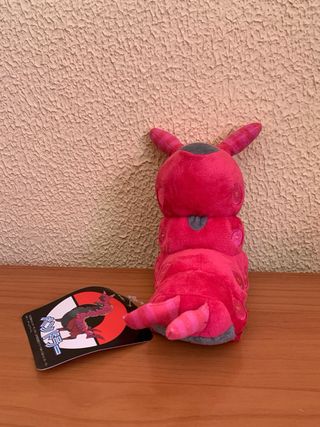 Peluche Pokemon Scolipede