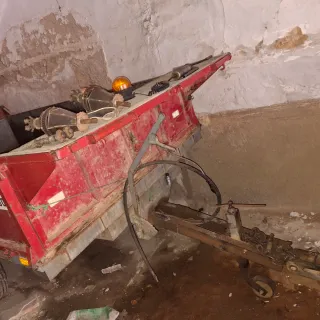 Remolque agrícola rojo