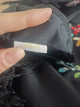 Mantón de terciopelo NEGRO bordado