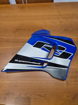 Tapa Rieju RJ Supermotard Azul