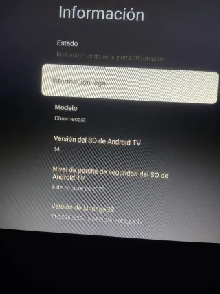 Ordenador de sobremesa negro