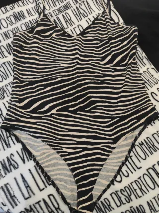 Body tiranta estampado cebra