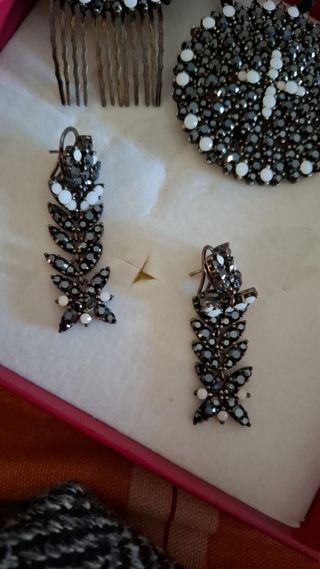 Conjunto de Joyas Negro y Blanco