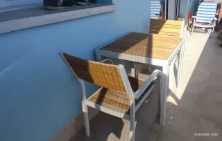 Conjunto mesa y 2 sillas terraza